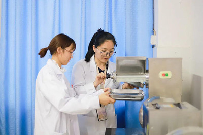 高質(zhì)發(fā)展,爭(zhēng)創(chuàng)一流:走進(jìn)云南醫(yī)藥健康職業(yè)學(xué)院藥學(xué)系